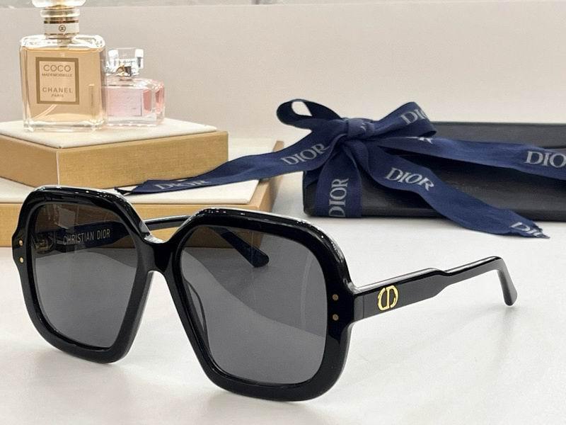 Chanel Sunglasses 1007